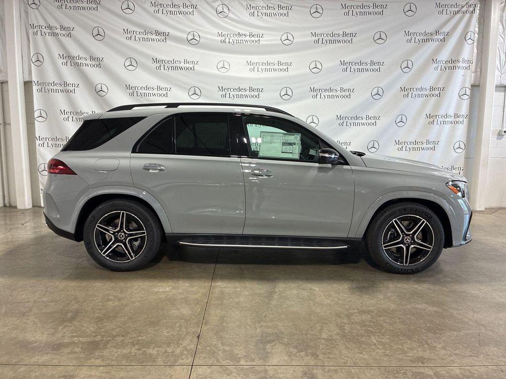 new 2026 Mercedes-Benz GLE 450 car, priced at $84,025