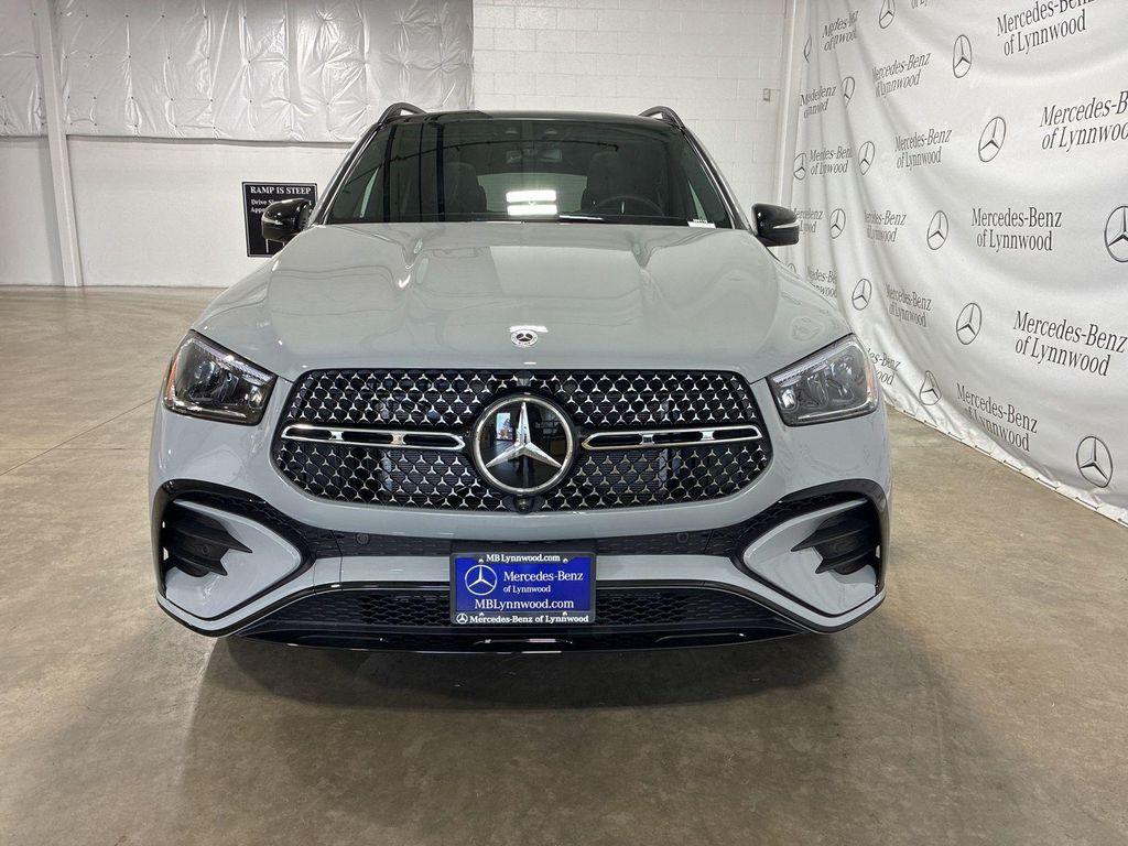 new 2026 Mercedes-Benz GLE 450 car, priced at $84,025