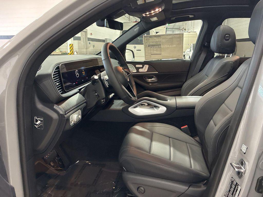 new 2026 Mercedes-Benz GLE 450 car, priced at $84,025