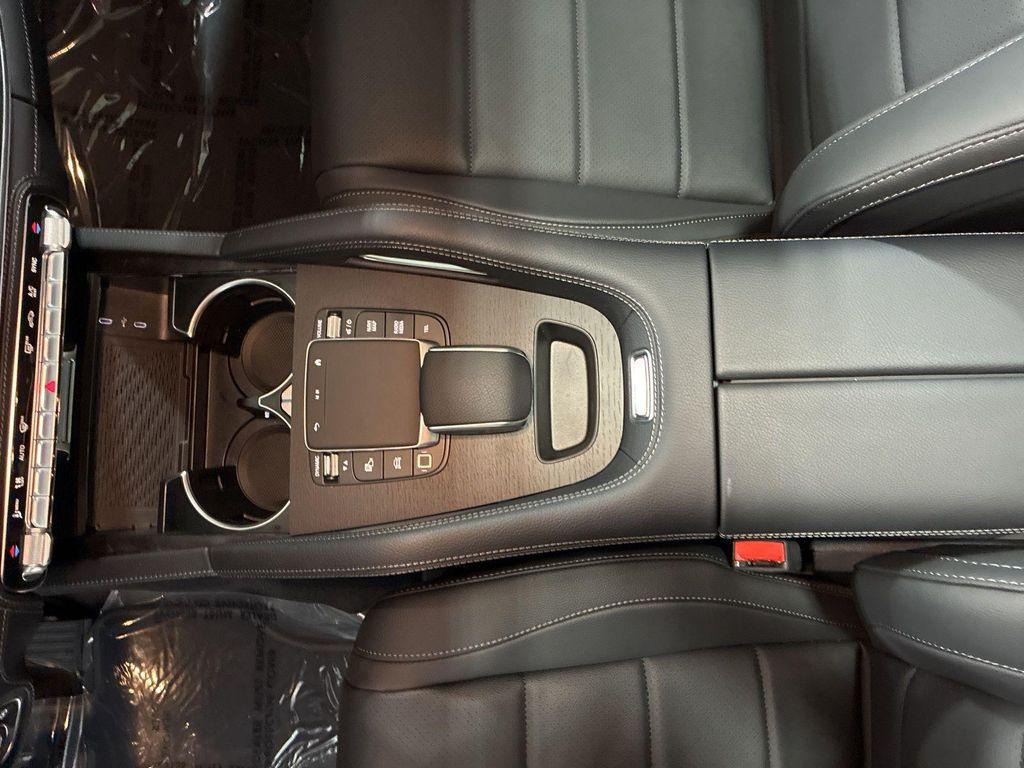 new 2026 Mercedes-Benz GLE 450 car, priced at $84,025