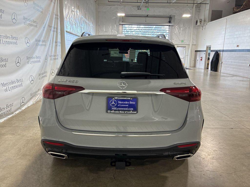 new 2026 Mercedes-Benz GLE 450 car, priced at $84,025