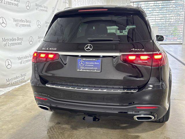 new 2025 Mercedes-Benz GLS 450 car, priced at $101,310