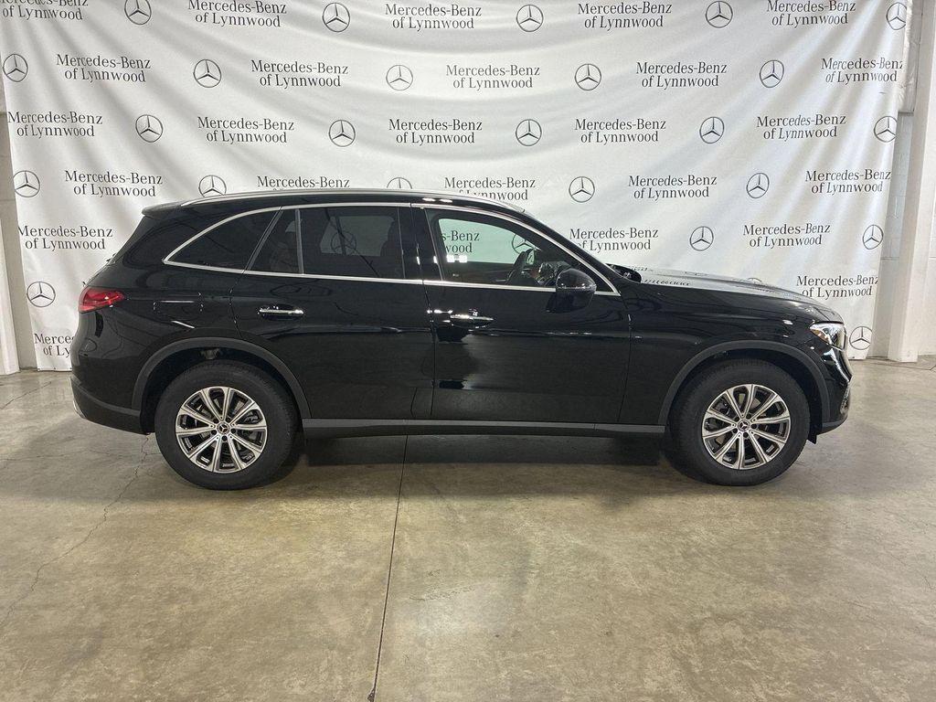 new 2025 Mercedes-Benz GLC 300 car, priced at $58,980