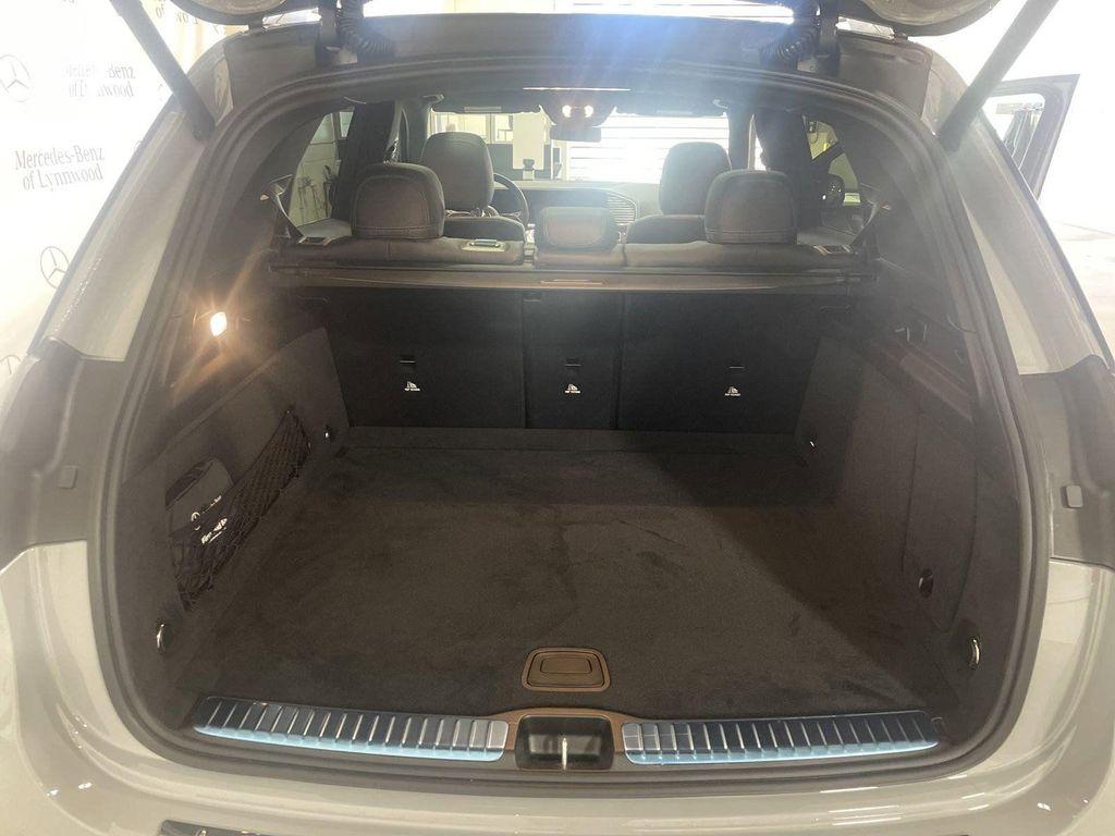 new 2025 Mercedes-Benz GLE 450 car, priced at $84,530