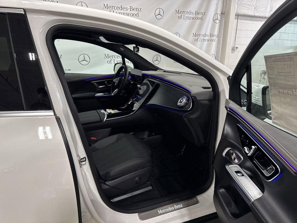 new 2025 Mercedes-Benz EQE 350 car, priced at $89,580
