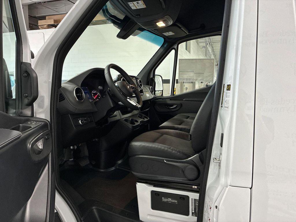 new 2025 Mercedes-Benz Sprinter 2500 car, priced at $78,541