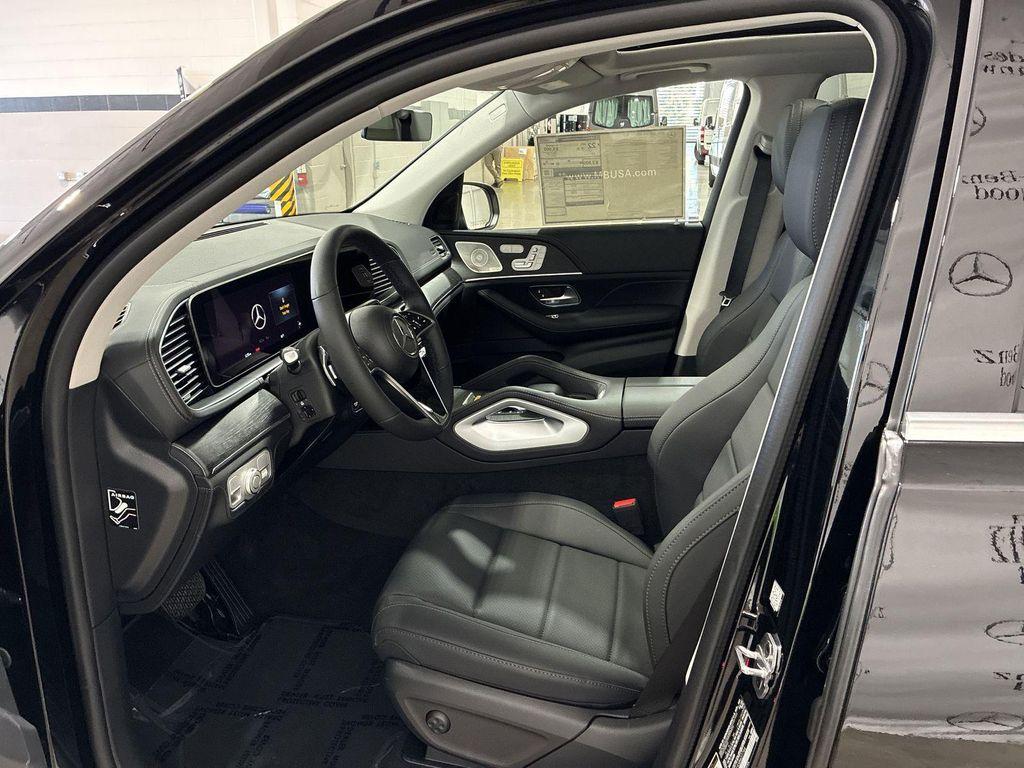 new 2025 Mercedes-Benz GLE 350 car, priced at $75,865