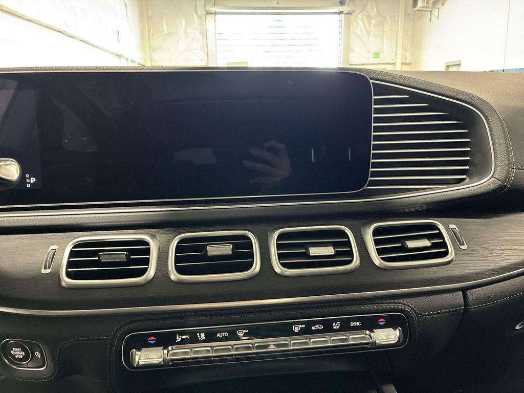 new 2025 Mercedes-Benz GLE 350 car, priced at $75,865