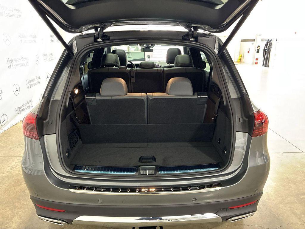 new 2025 Mercedes-Benz GLE 350 car, priced at $75,500