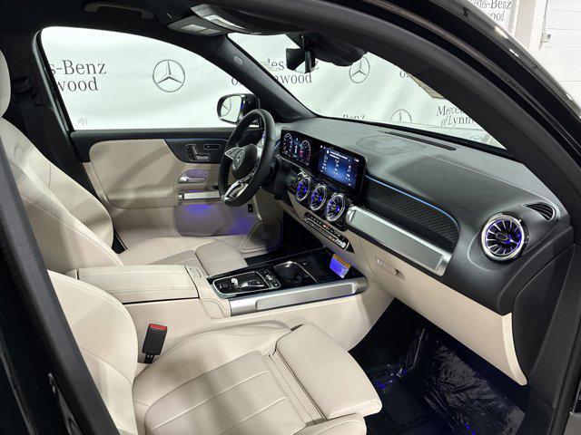 new 2025 Mercedes-Benz GLB 250 car, priced at $50,195