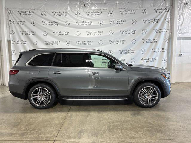 new 2025 Mercedes-Benz GLS 450 car, priced at $93,740