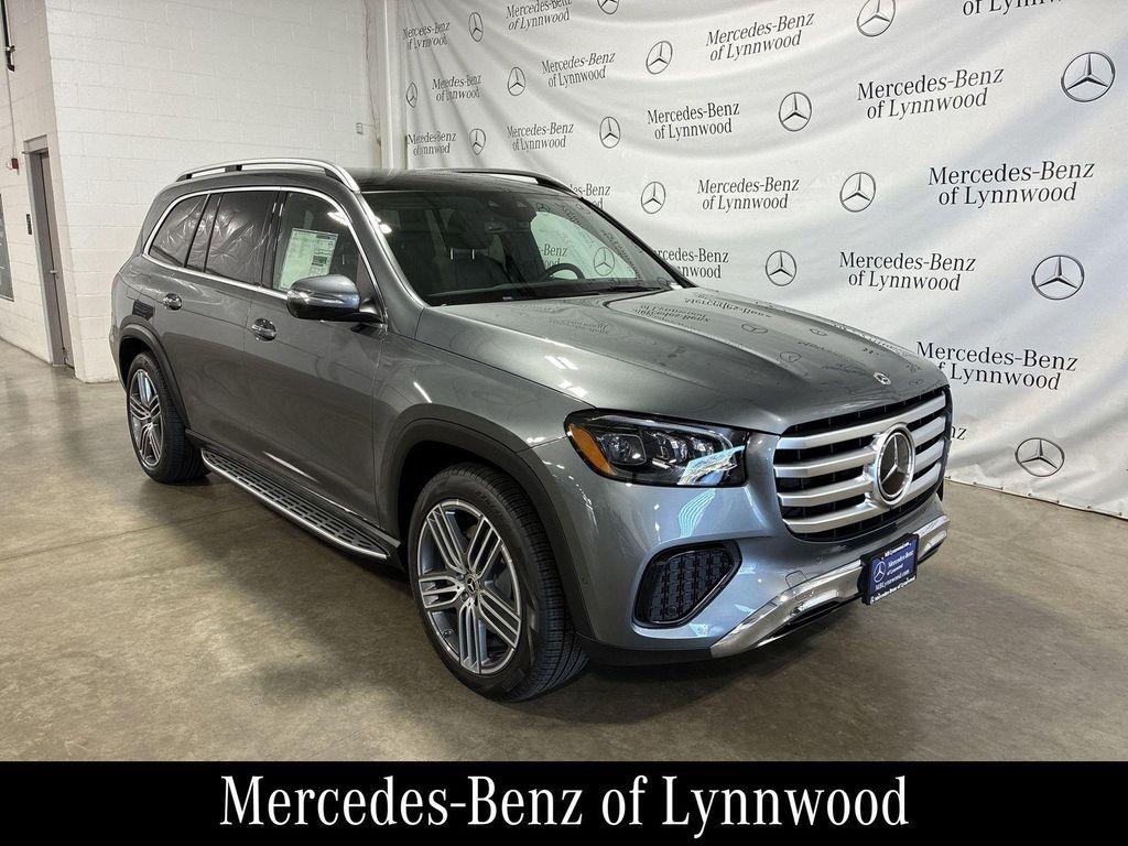 new 2025 Mercedes-Benz GLS 450 car, priced at $93,740