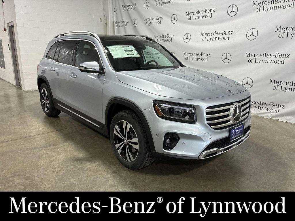 new 2025 Mercedes-Benz GLB 250 car, priced at $54,105