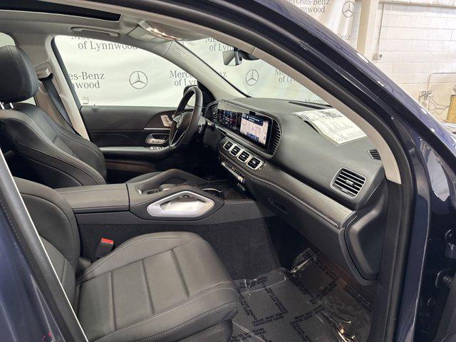 new 2025 Mercedes-Benz GLE 350 car, priced at $70,790