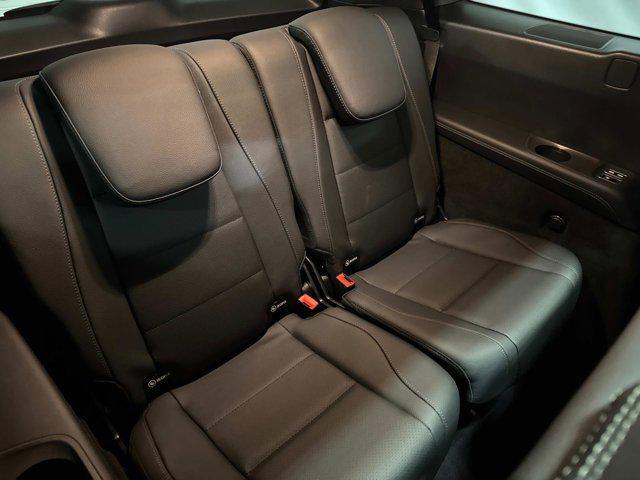 new 2025 Mercedes-Benz GLS 450 car, priced at $96,530