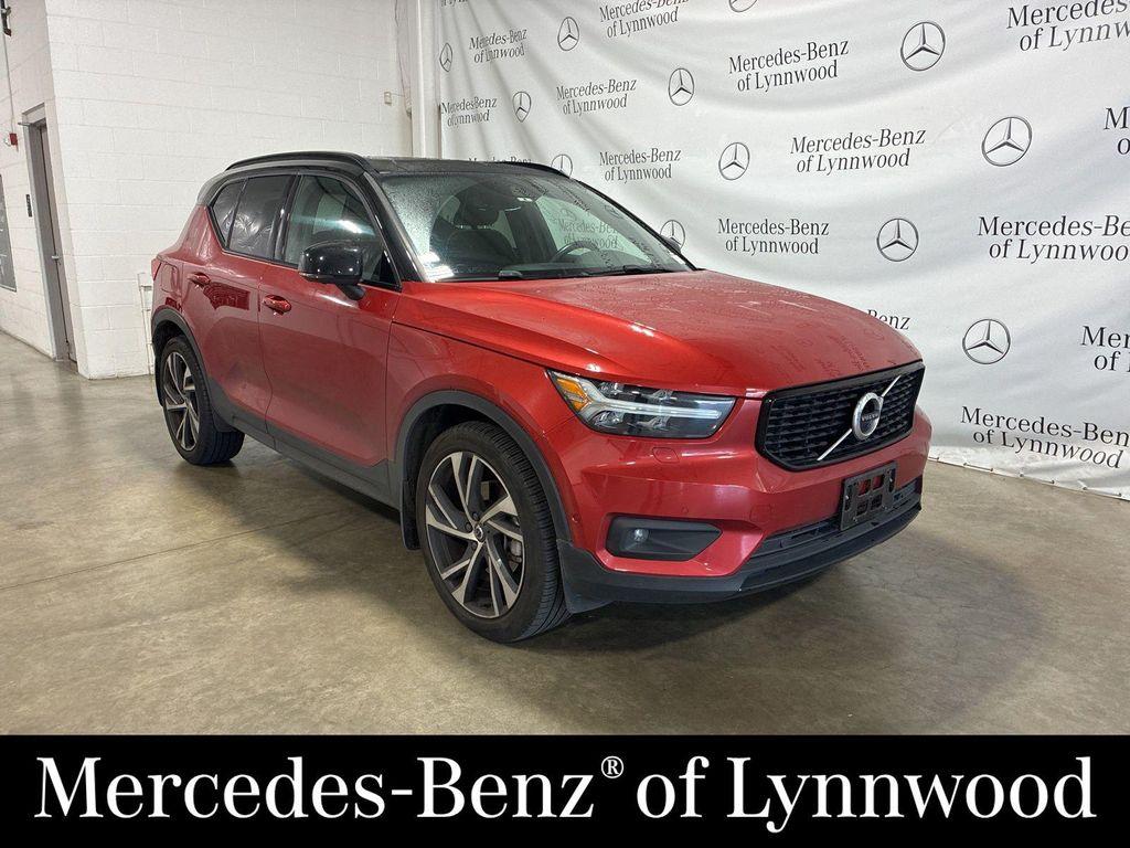 used 2021 Volvo XC40 car, priced at $29,995