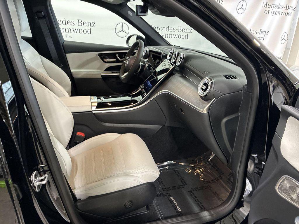 new 2025 Mercedes-Benz GLC 300 car, priced at $63,865