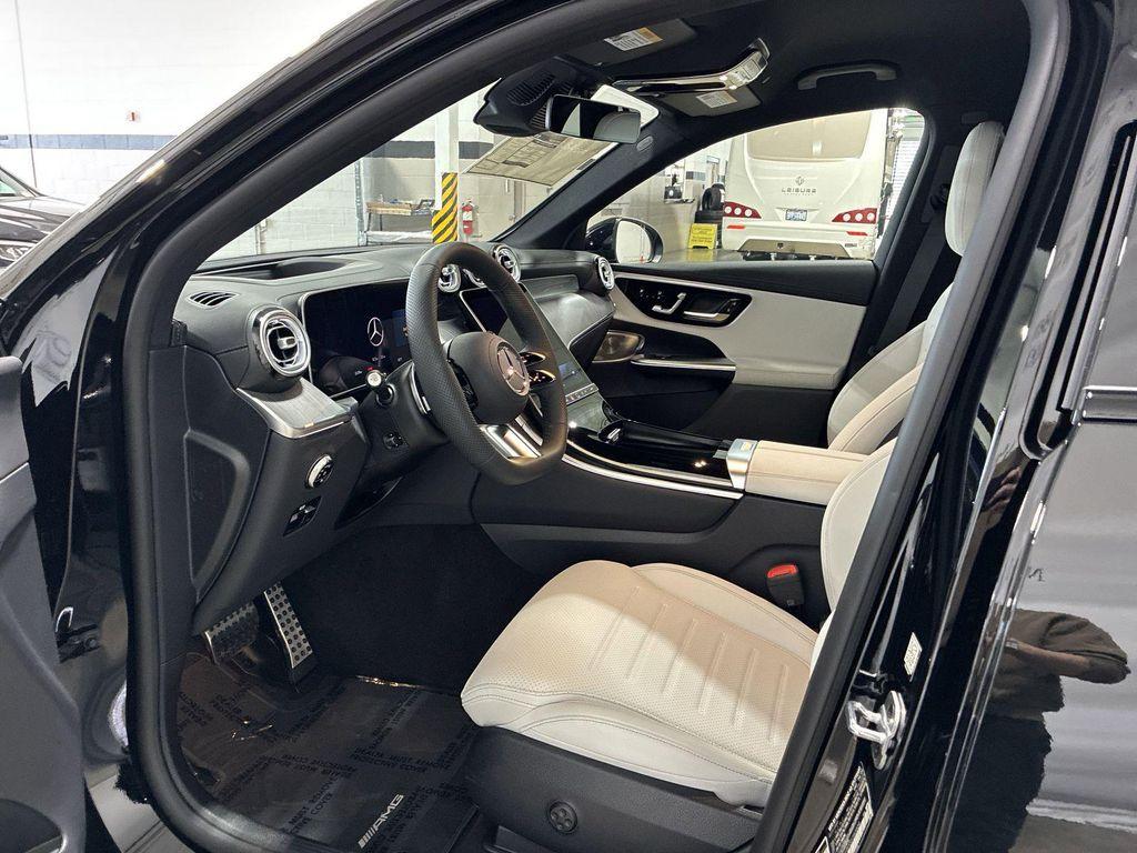 new 2025 Mercedes-Benz GLC 300 car, priced at $63,865