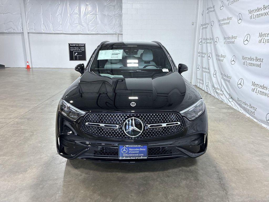 new 2025 Mercedes-Benz GLC 300 car, priced at $63,865