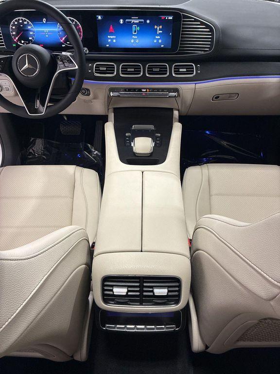 new 2026 Mercedes-Benz GLE 450 car, priced at $84,575