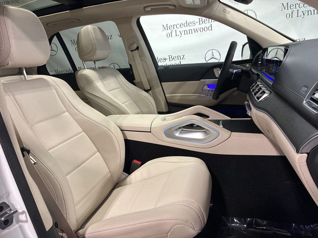 new 2026 Mercedes-Benz GLE 450 car, priced at $84,575