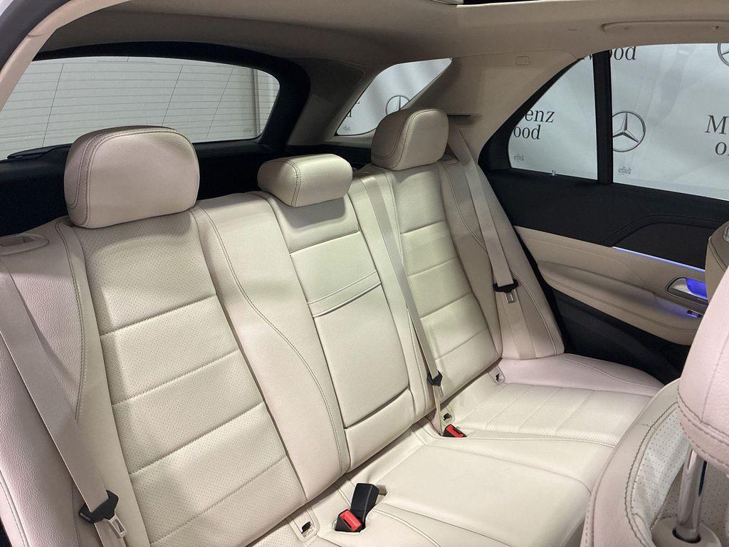 new 2026 Mercedes-Benz GLE 450 car, priced at $84,575