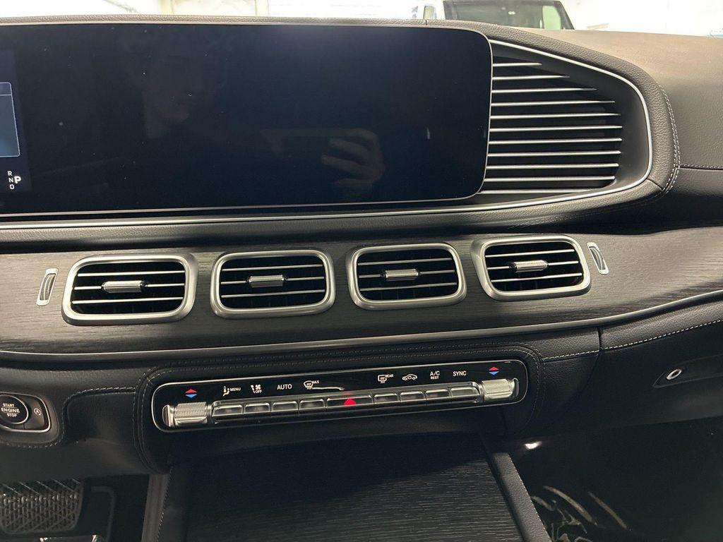 new 2026 Mercedes-Benz GLE 450 car, priced at $83,140