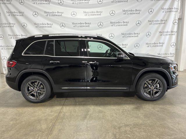 new 2025 Mercedes-Benz GLB 250 car, priced at $53,865