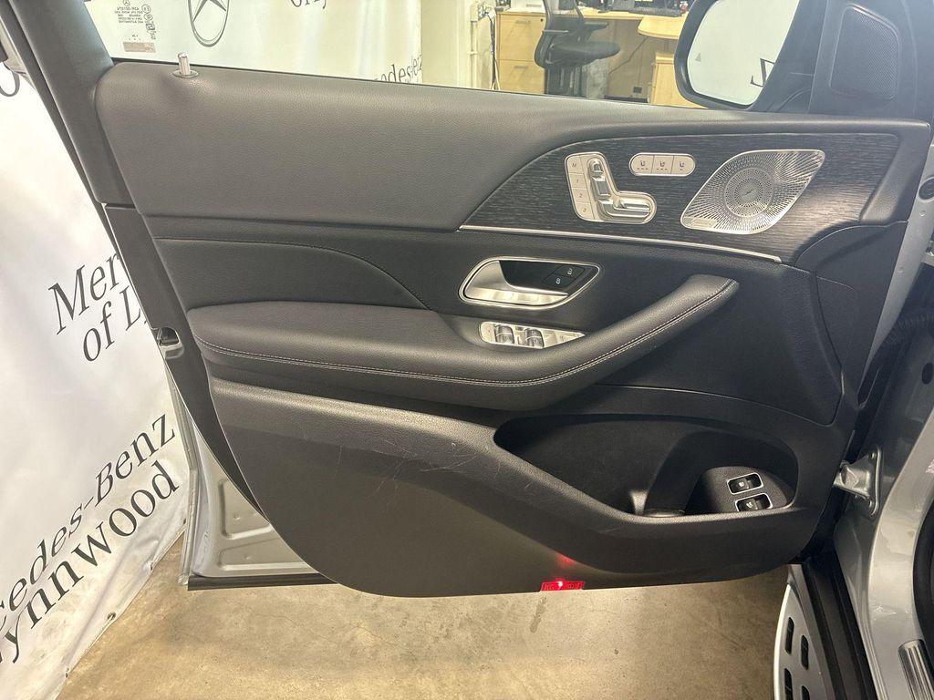 used 2024 Mercedes-Benz GLE 450 Plug-In Hybrid car, priced at $78,995