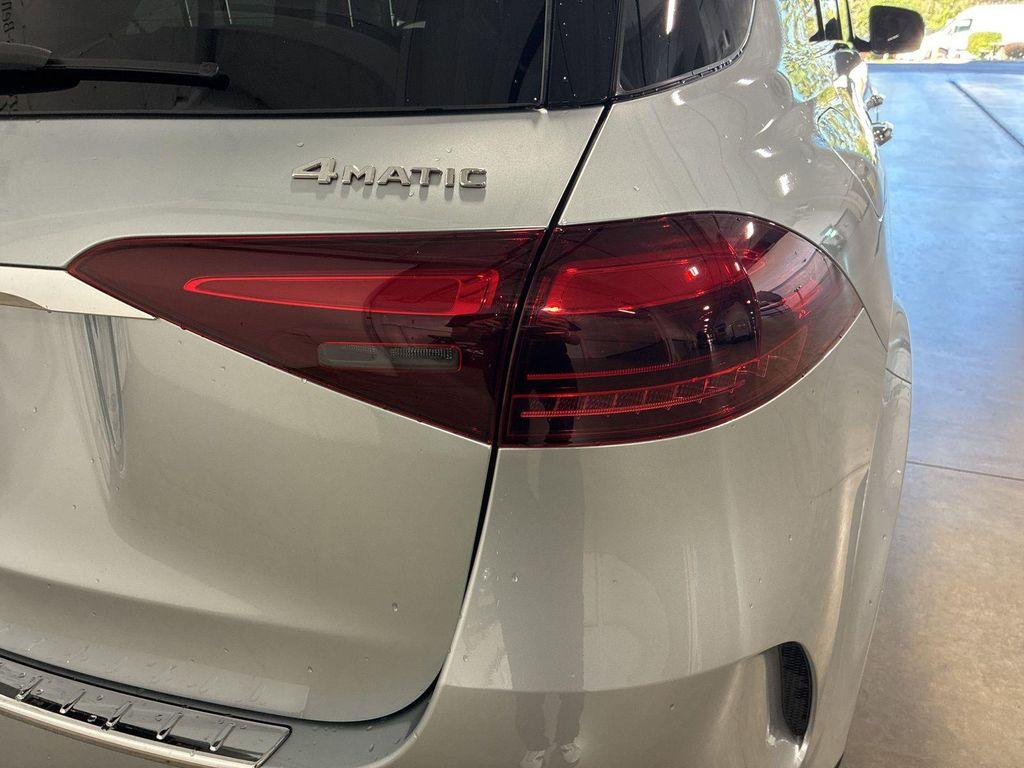 used 2024 Mercedes-Benz GLE 450 Plug-In Hybrid car, priced at $78,995
