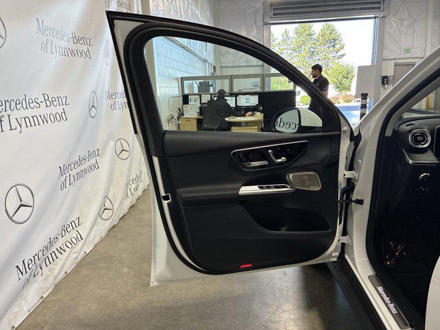 new 2025 Mercedes-Benz GLC 350e car, priced at $66,670