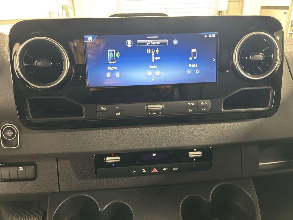 new 2025 Mercedes-Benz Sprinter 2500 car, priced at $75,597