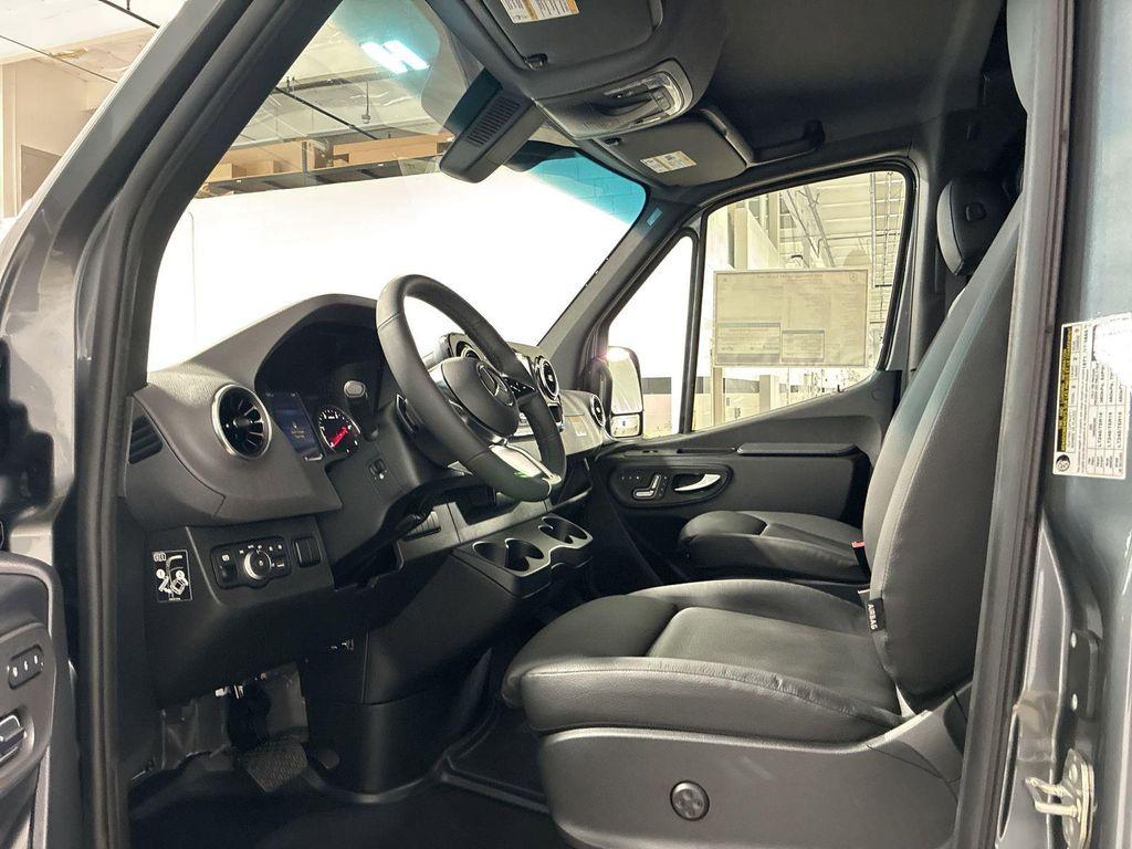 new 2025 Mercedes-Benz Sprinter 2500 car, priced at $75,597