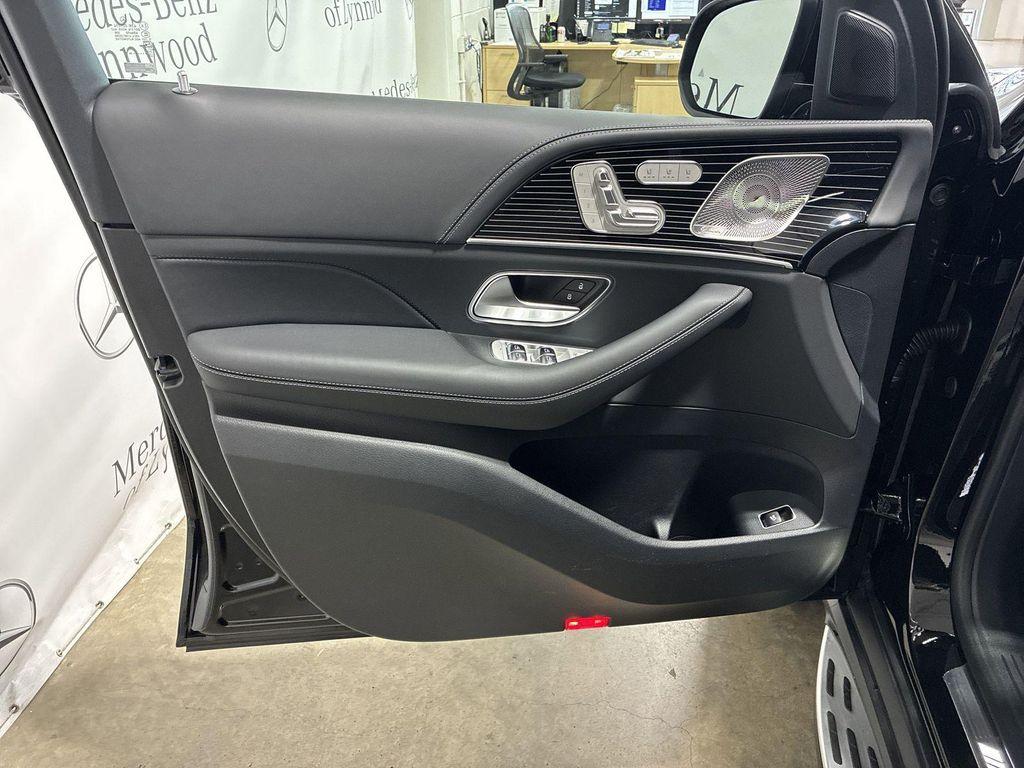 new 2025 Mercedes-Benz AMG GLE 53 car, priced at $103,635