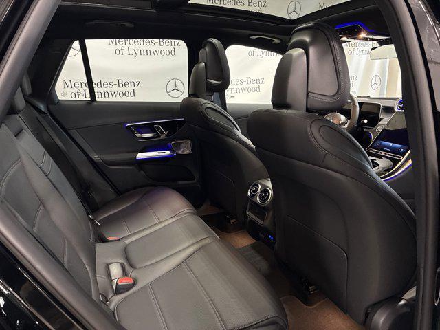 new 2025 Mercedes-Benz GLC 300 car, priced at $61,415