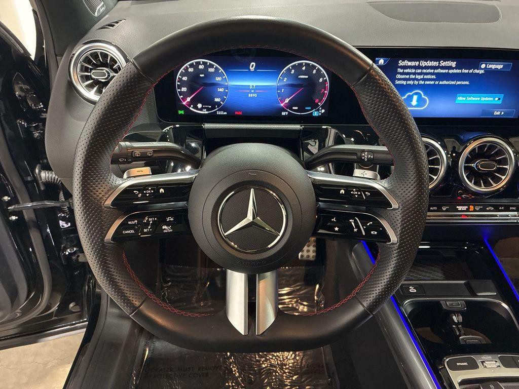 used 2025 Mercedes-Benz GLA 250 car, priced at $46,995