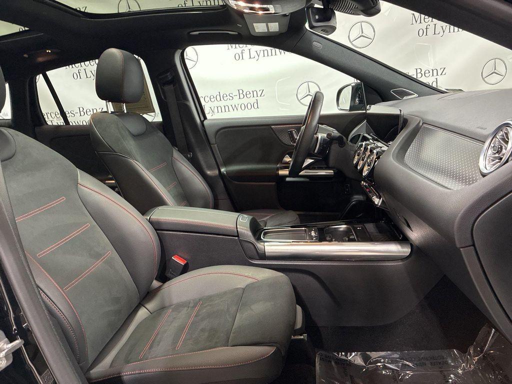 used 2025 Mercedes-Benz GLA 250 car, priced at $46,995