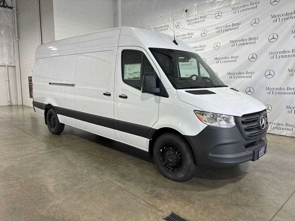 new 2025 Mercedes-Benz Sprinter 2500 car, priced at $66,384
