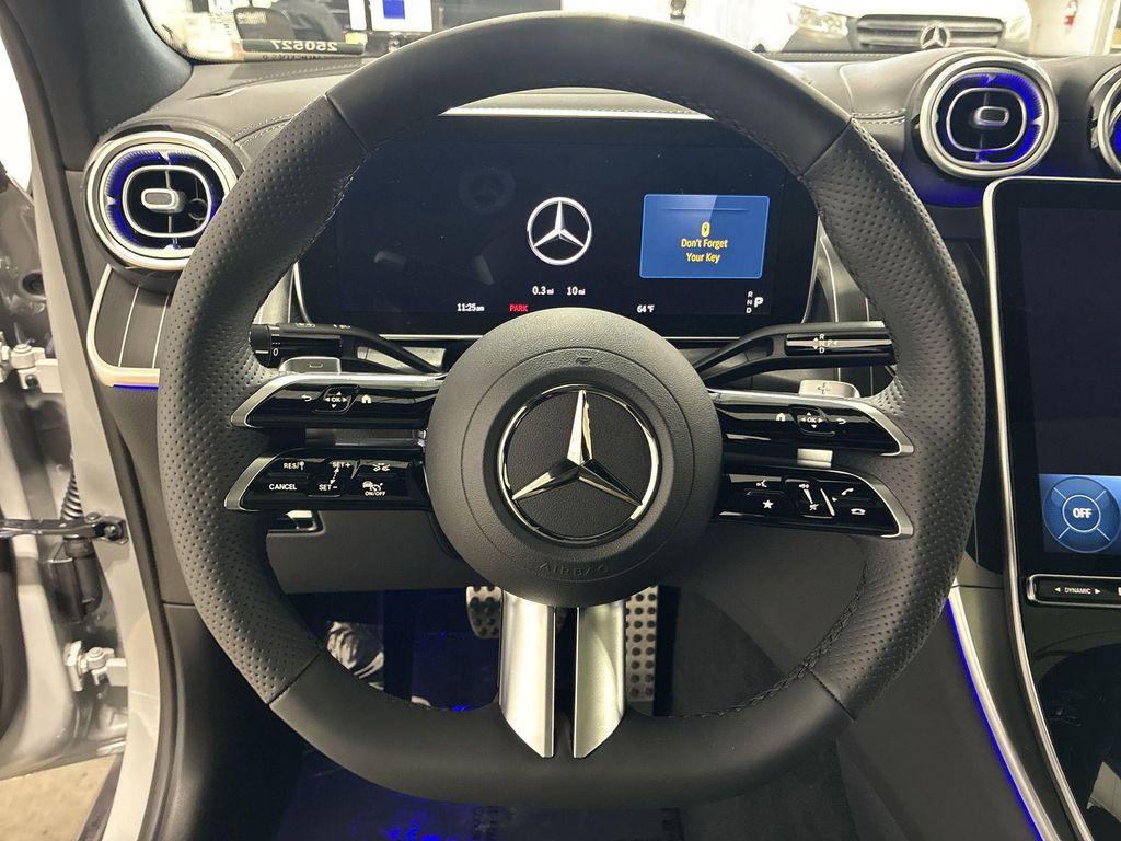 new 2025 Mercedes-Benz GLC 300 car, priced at $73,325