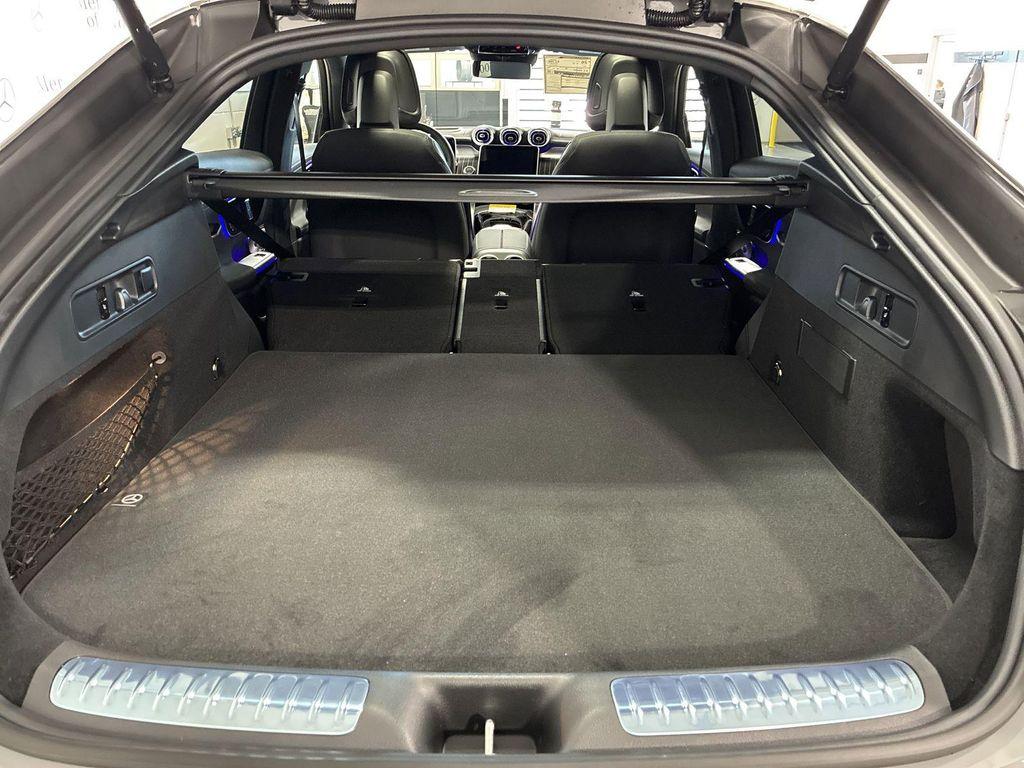 new 2025 Mercedes-Benz GLC 300 car, priced at $73,325