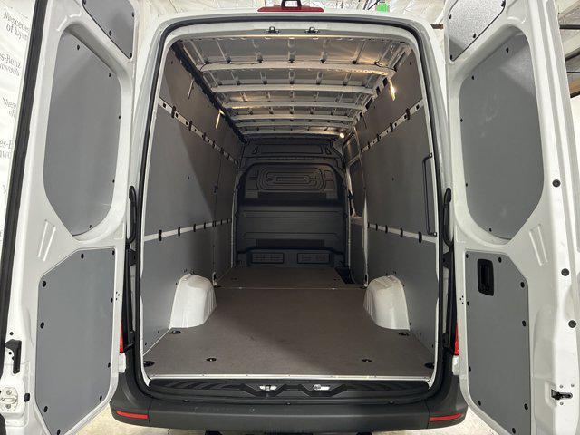 new 2025 Mercedes-Benz Sprinter 2500 car, priced at $68,707