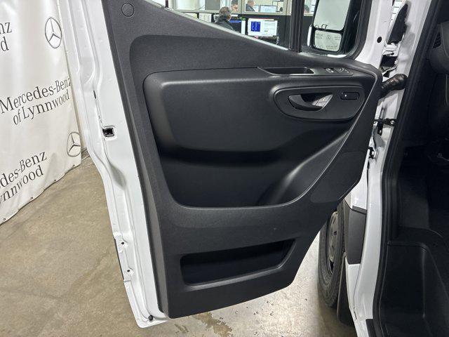new 2025 Mercedes-Benz Sprinter 2500 car, priced at $68,707