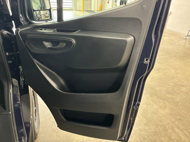 new 2025 Mercedes-Benz Sprinter 2500 car, priced at $69,268