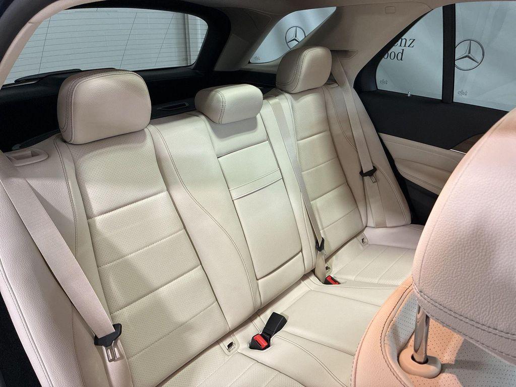 new 2026 Mercedes-Benz GLE 450 car, priced at $78,715