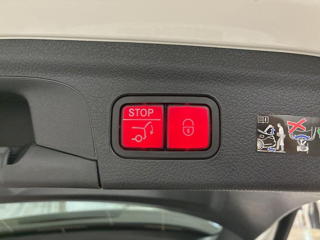 new 2026 Mercedes-Benz AMG GLE 53 car, priced at $100,915