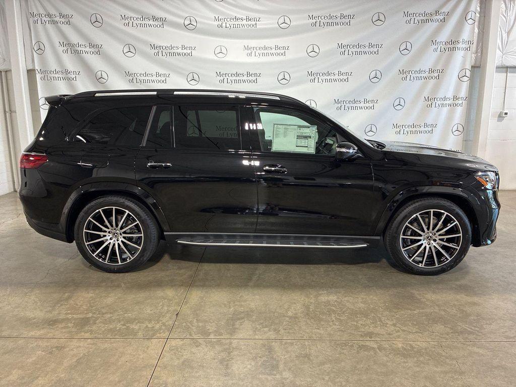 new 2026 Mercedes-Benz GLS 580 car, priced at $125,850