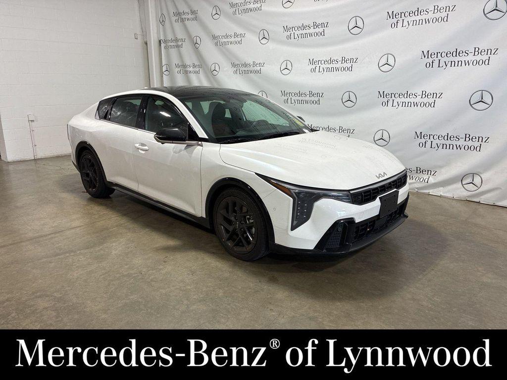 used 2025 Kia K4 car, priced at $25,998