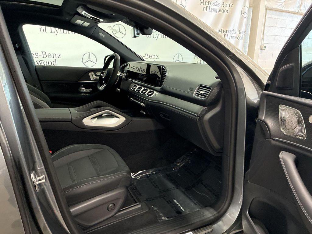 new 2026 Mercedes-Benz AMG GLE 53 car, priced at $96,430