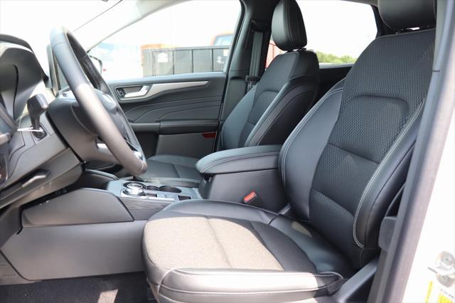 new 2025 Ford Escape PHEV car, priced at $38,485