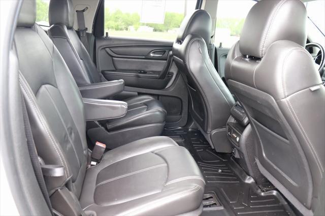 used 2017 Chevrolet Traverse car, priced at $10,500